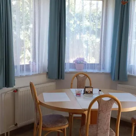 Rekreacni Dum * דובריס